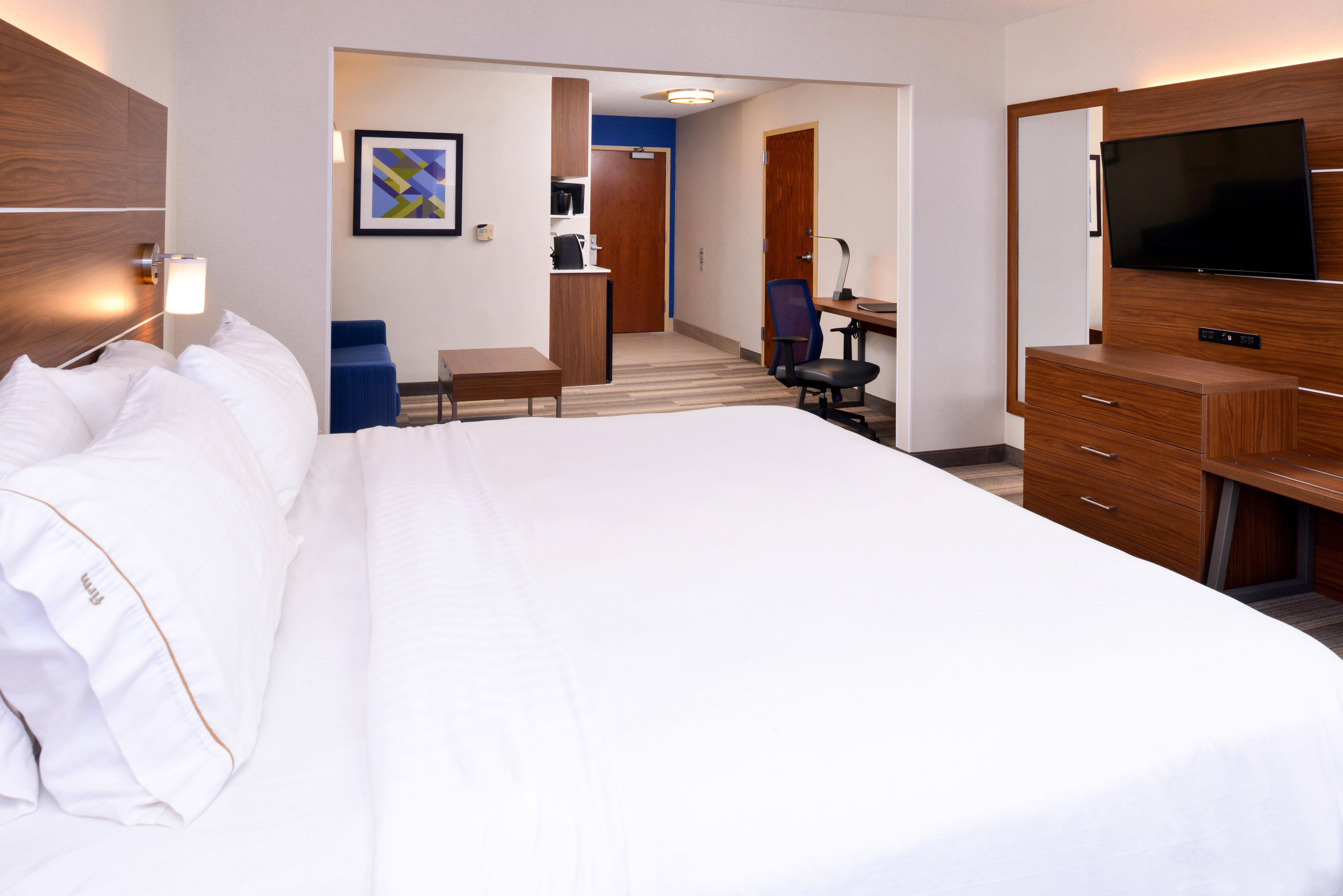 Holiday Inn Express Hotel & Suites Urbana-Champaign-U Of I Area By Ihg מראה חיצוני תמונה