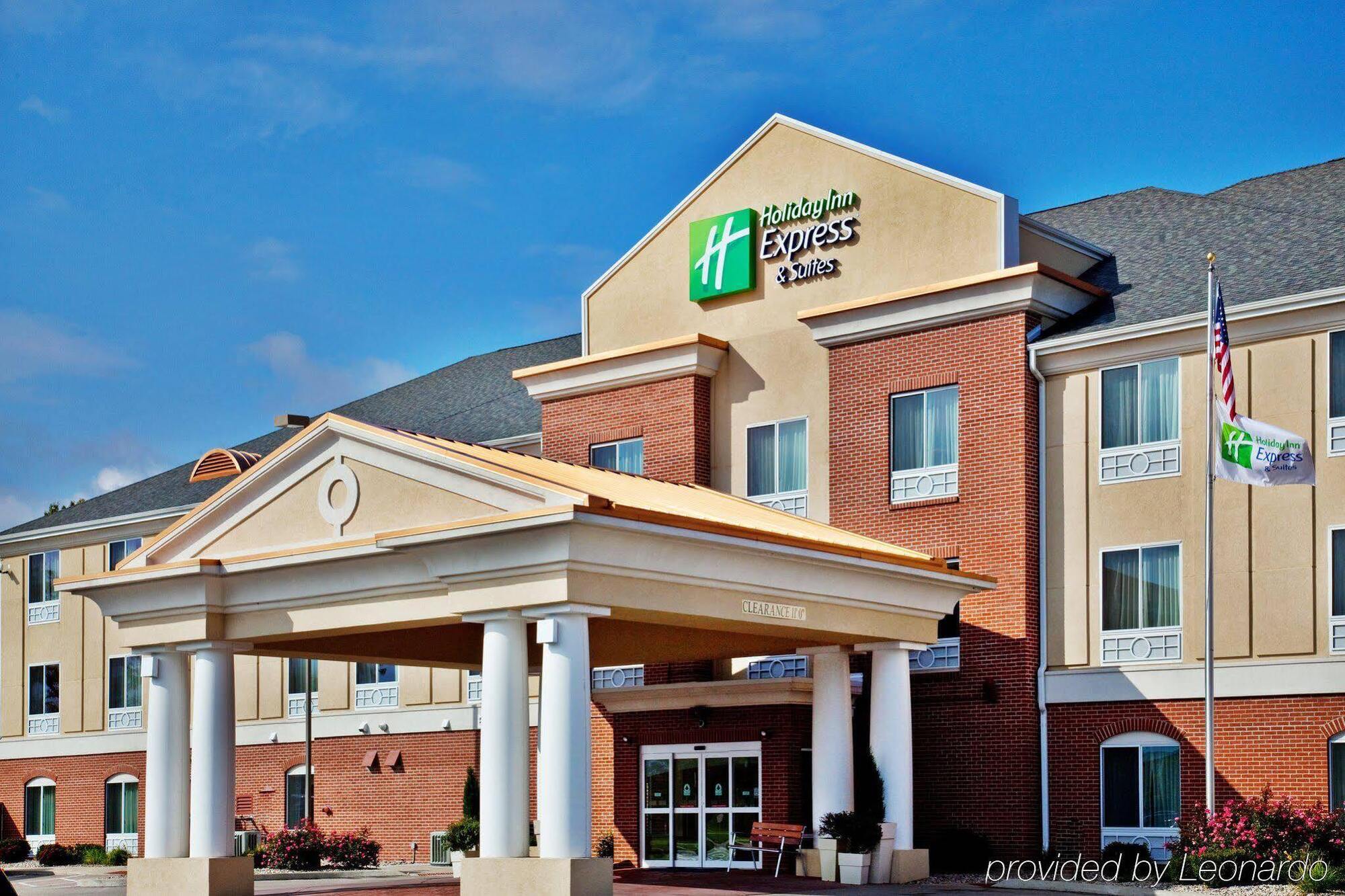 Holiday Inn Express Hotel & Suites Urbana-Champaign-U Of I Area By Ihg מראה חיצוני תמונה