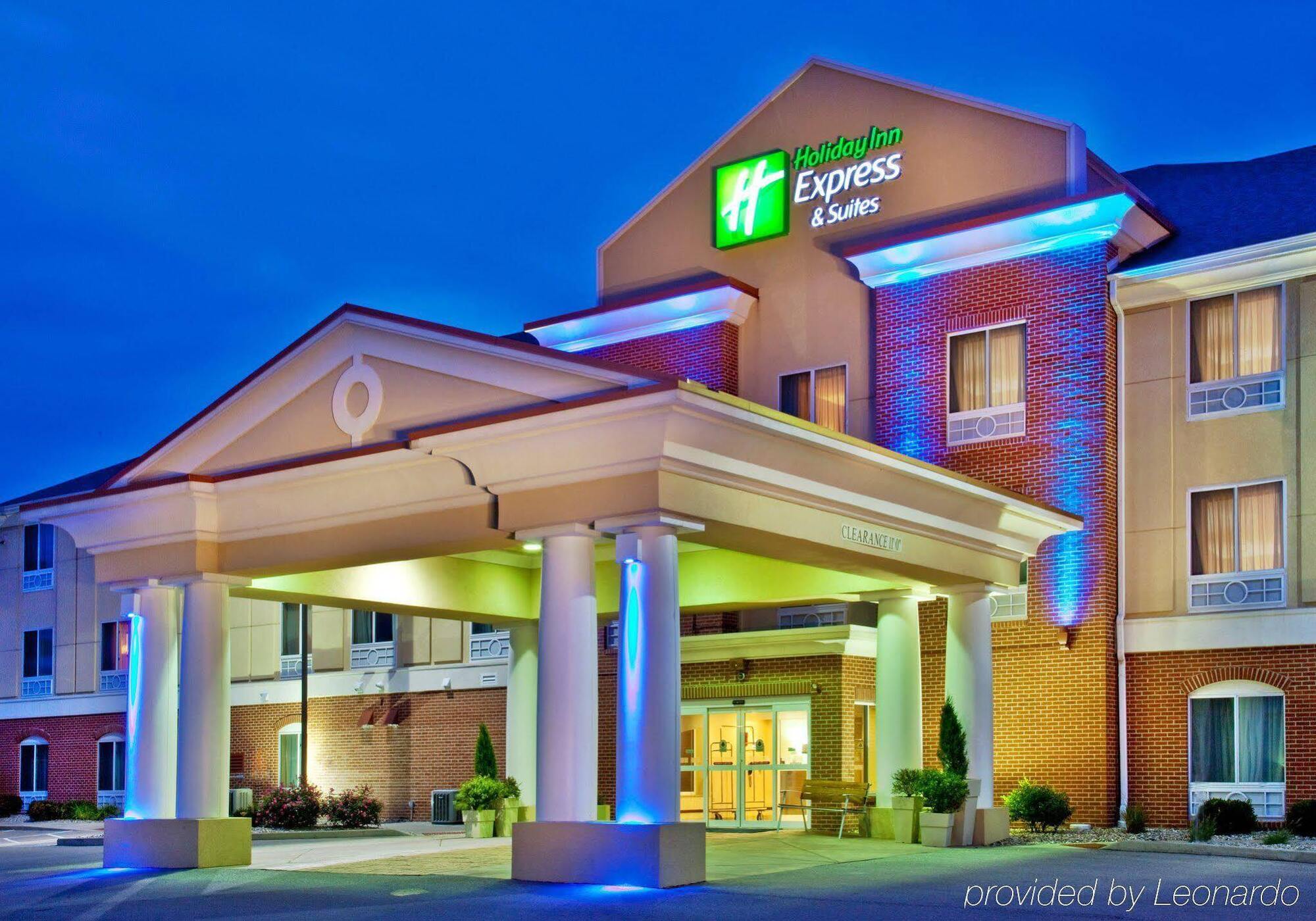 Holiday Inn Express Hotel & Suites Urbana-Champaign-U Of I Area By Ihg מראה חיצוני תמונה